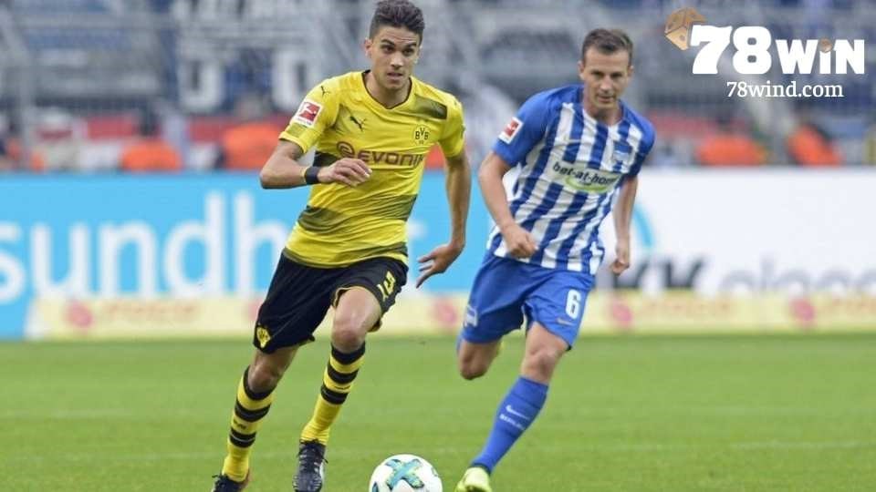Dortmund đã dẫn xa Hertha Berlin trong mùa giải này